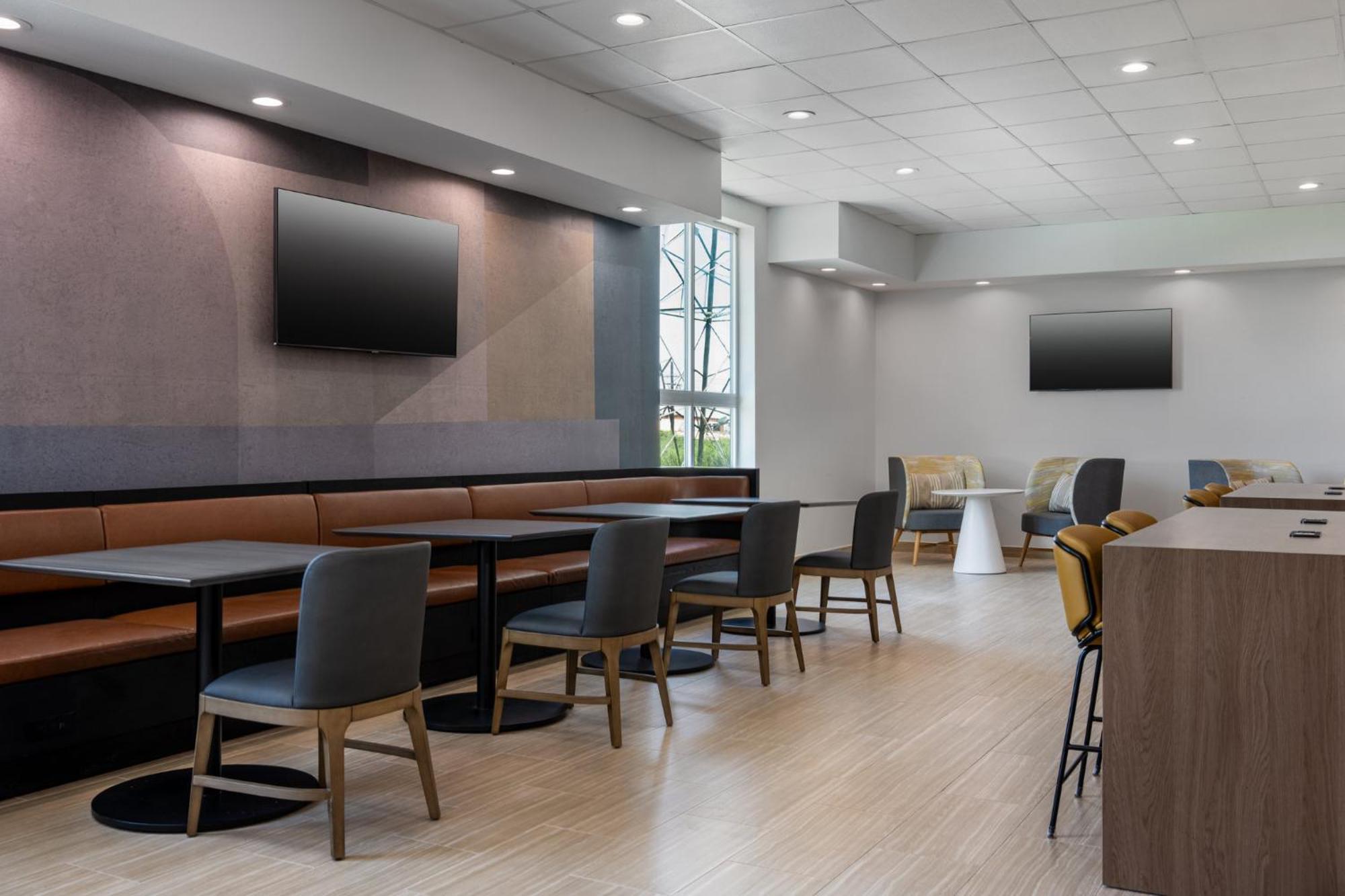 Holiday Inn Galveston Island By Ihg Bagian luar foto