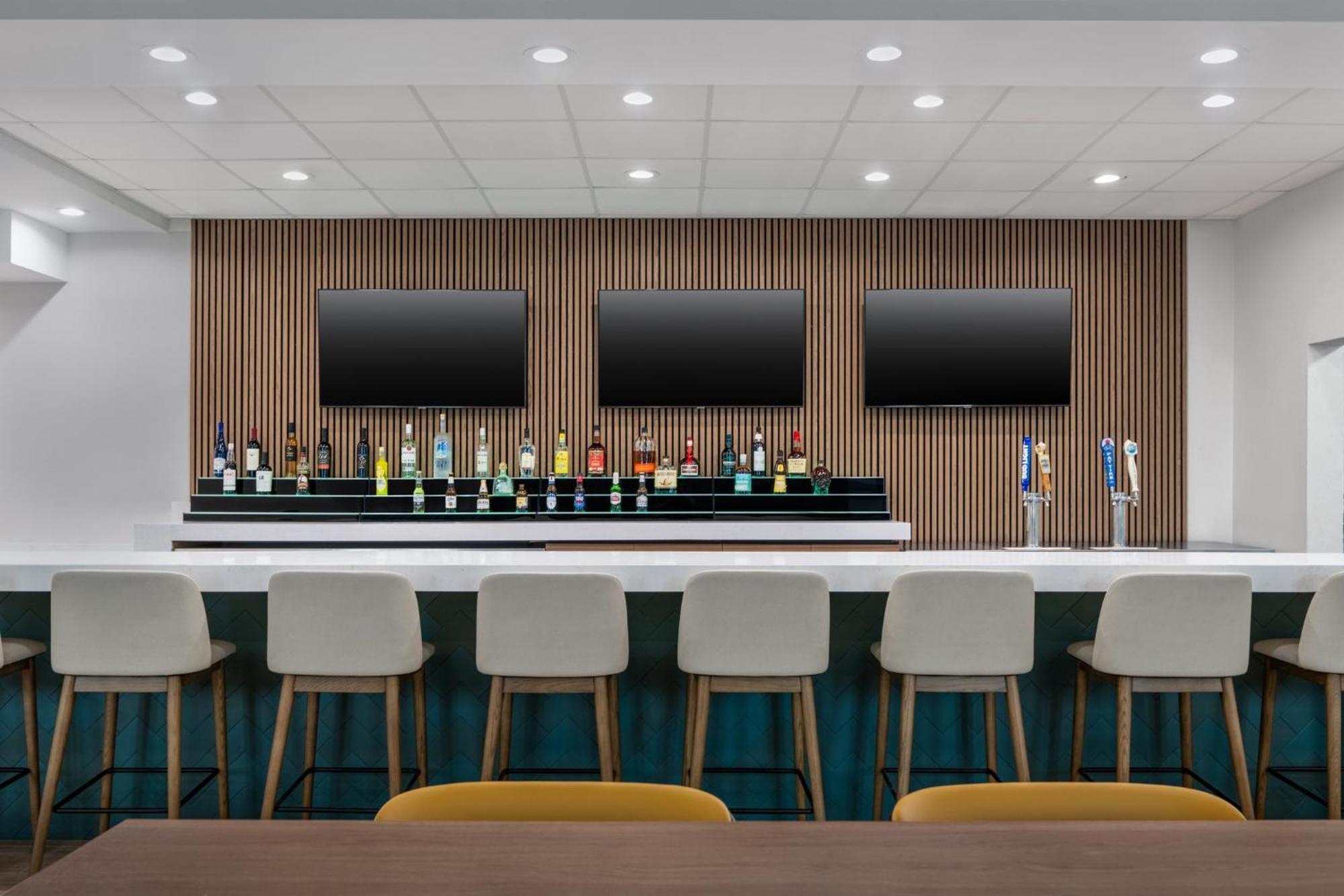 Holiday Inn Galveston Island By Ihg Bagian luar foto