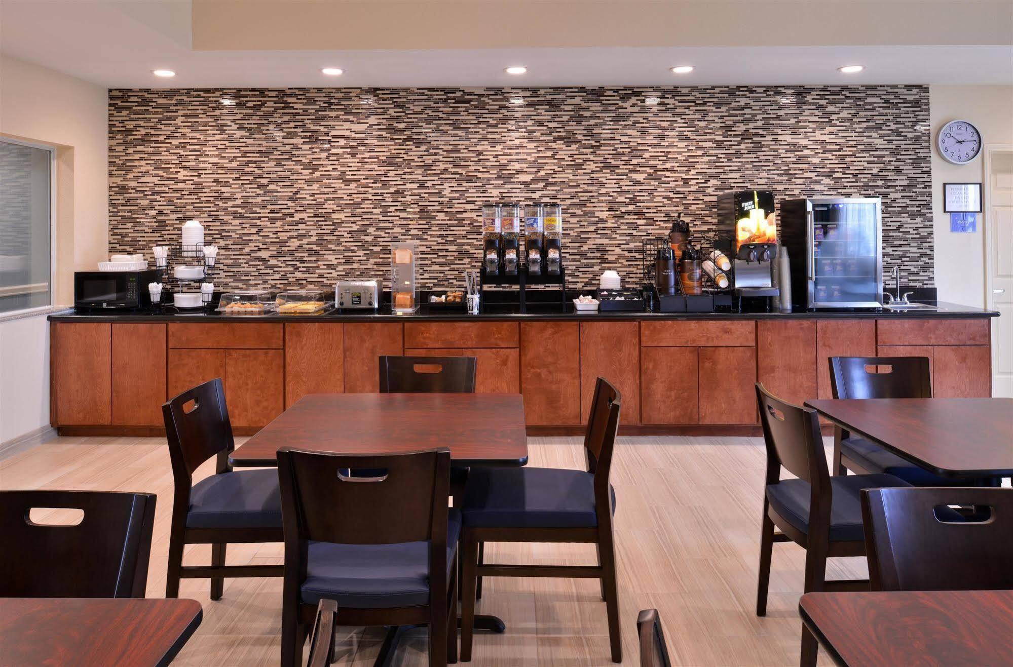 Holiday Inn Galveston Island By Ihg Bagian luar foto